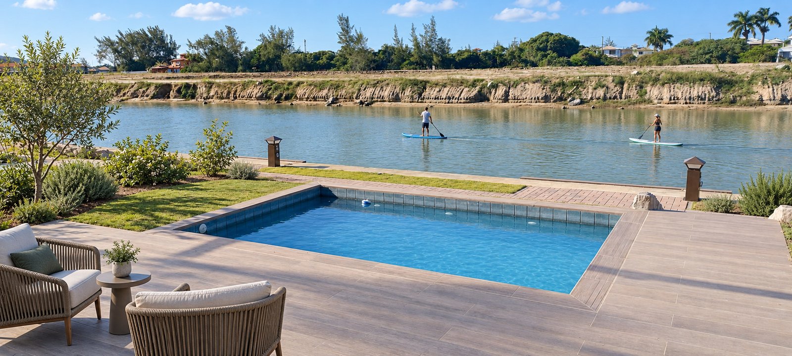 Toriba Sul — piscina e passeio de stand-up paddle — ambientação ilustrativa